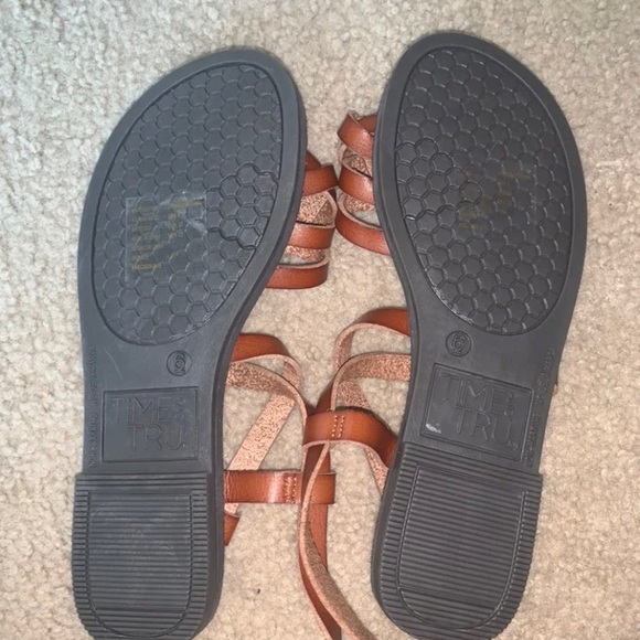 Sandals - Picture 2 of 2